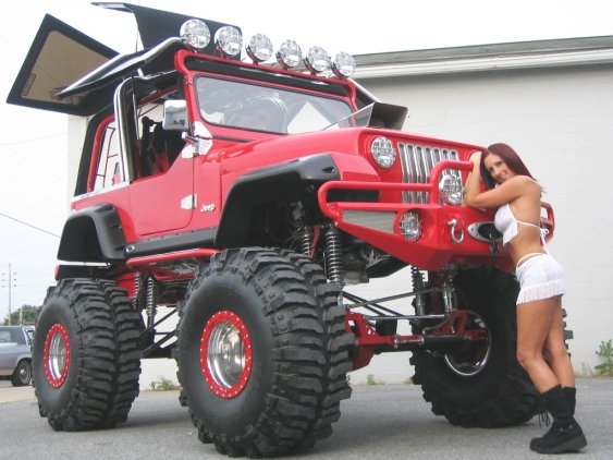 jeep modificados. Jeep vermelho gigante com